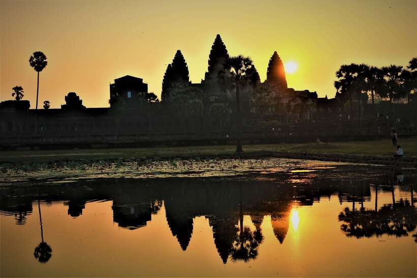 Siem Reap: Angkor Wat Sunrise and Best Temples Tour - Key points before you book