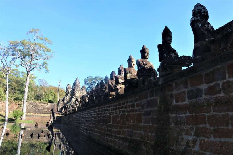 Siem Reap: Angkor Wat Sunrise and Best Temples Tour - How the transport and pacing work