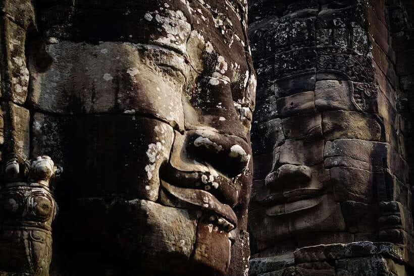 Siem Reap: Angkor Wat Sunrise or Sunset Guided Tour - Angkor Wat: sunrise, galleries, and sacred images