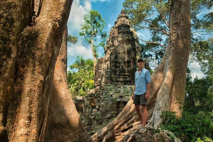 Siem Reap: Angkor Wat Sunrise or Sunset Guided Tour - Heat, clothing, and the practical tradeoffs