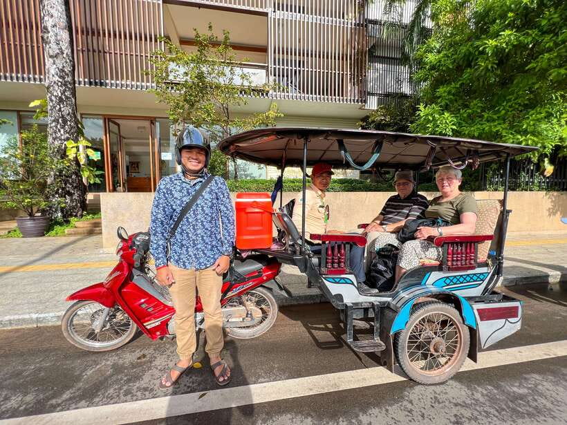 Siem Reap: Angkor Wat Sunrise Tour via Tuk Tuk & Breakfast - Guides who make the morning easier