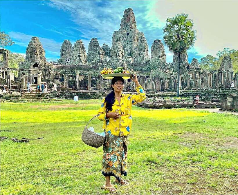 Siem Reap: Angkor Wat Sunrise Tour With Small Group - Transport, guide, and the small-group format