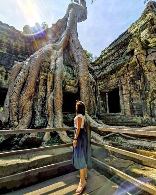 Siem Reap: Angkor Wat Sunrise Tour with Spanish Guide - Key points at a glance
