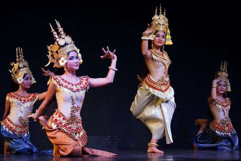 Siem Reap: Apsara Dance Show and Dinner with Hotel Pickup - Why Apsara dance belongs on a Siem Reap evening