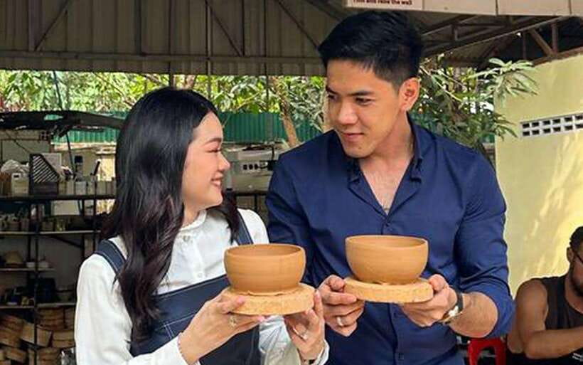 Siem Reap: Cambodian Pottery Class - Khmer carvings turn clay into a Cambodian souvenir