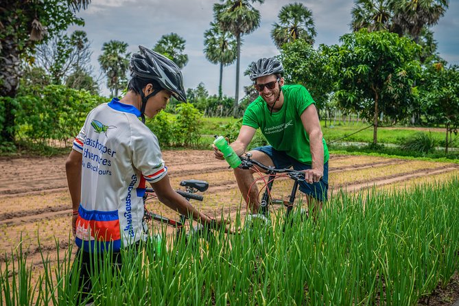 Siem Reap Countryside Guided Tour by Bike and E-Bike Private Tour - Svay Romiet Pagoda and seasonal countryside stops