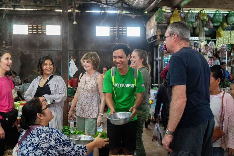 Siem Reap: Countryside Sunset Bike Tour / E-Bike or Tuk Tuk - Who will enjoy this tour most