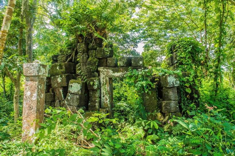Siem Reap: Day Trip to Koh Ker and Beng Mealea Temples - Who should book this Koh Ker and Beng Mealea trip?