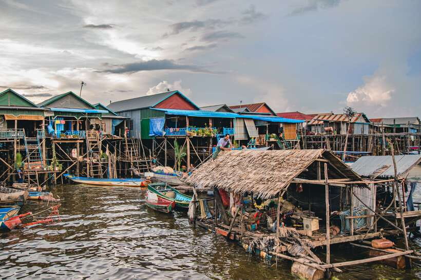 Siem Reap: Floating Village and Sunset Private Boat Tour - Arriving at Tonle Sap between 3:30 and 5 p.m.