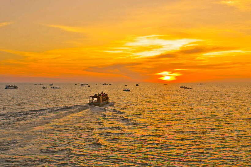 Siem Reap: Floating Village and Sunset Private Boat Tour - Who will enjoy this five-hour outing?