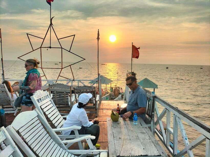 Siem Reap: Floating Village, Kampong Phluk Private Tour - Why Kampong Phluk feels so different from Siem Reap