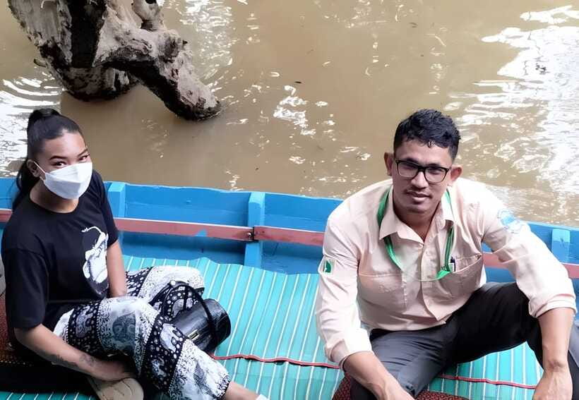 Siem Reap: Floating Village, Kampong Phluk Private Tour - Arriving at Kampong Phluk during changing water levels