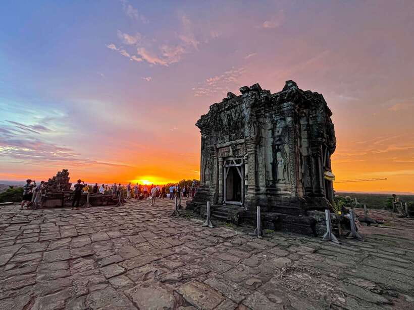 Siem Reap: Full Day Angkor Wat Temple Experience with Sunset - Six things worth knowing before you book