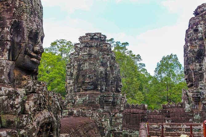 Siem Reap Full Day Angkor Wat Tour Small Group - Small-group transport across a huge park