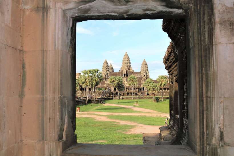 Siem Reap: Full-Day Temples w/ Private Transport - The Morning Ride to Angkor Wat