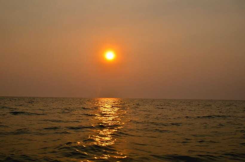 Siem Reap: Half-Day Kampong Phluk with Sunset, Boat & Guide - Is $24 good value?