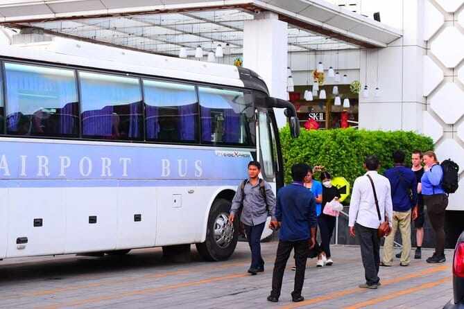 Siem Reap International Airport Shared Shuttle Bus Transfer - The town to airport departure
