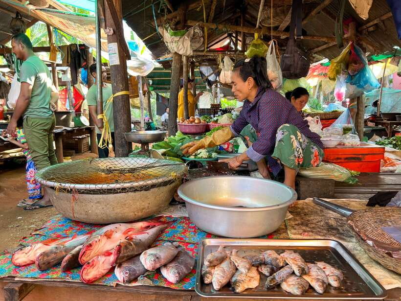Siem Reap: Kampong Phluk and Tonle Sap Sunset Boat Cruise - Sunset on Tonle Sap, with weather as the wildcard