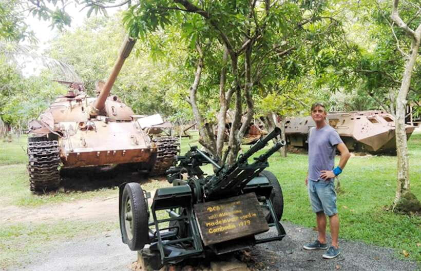 Siem Reap: Khmer Rogue, War museum &landmine museum Day Tour - Cambodia Landmine Museum: weapons with a personal story