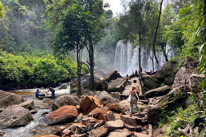 Siem Reap Kulen Mountain Waterfall Tour and Picnic lunch - Poeng Ta Kho viewpoint and the short walk to the cliffs