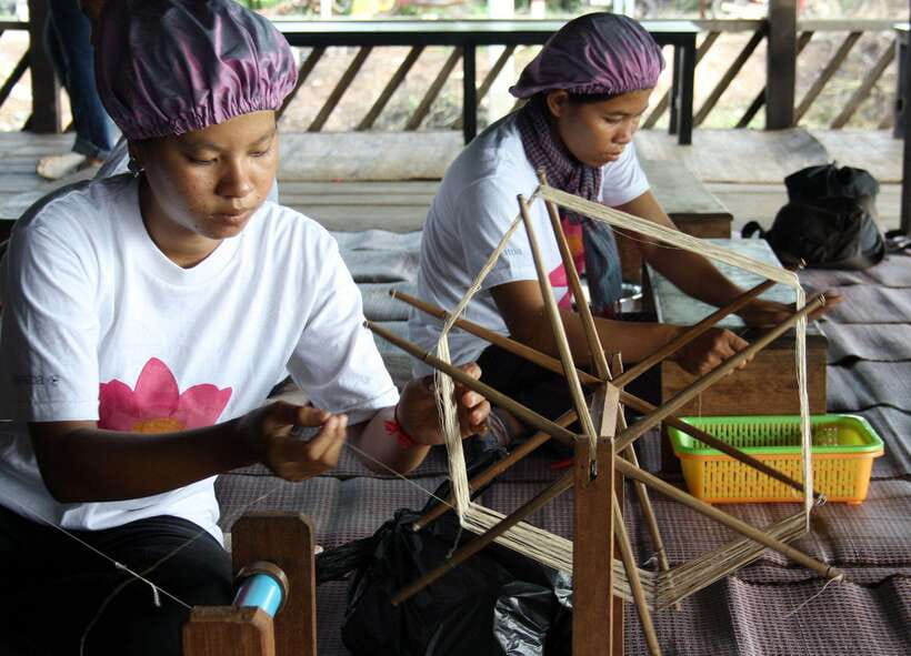 Siem Reap Lotus Silk Farm Discovery tour & Lake experience - Who Will Enjoy This Most