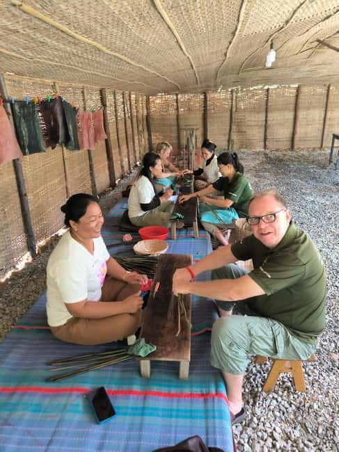 Siem Reap: Lotus Silk Farm- Tour, Lake & Masterclass - Key points at a glance