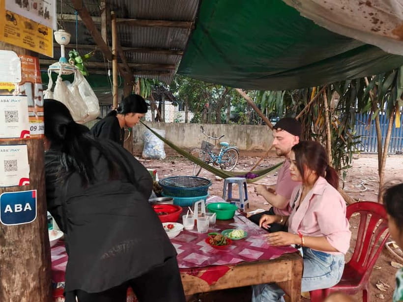 Siem Reap: Monk Blessings and Village Life Scooter Tour - Trying Banh Chhev at a local store