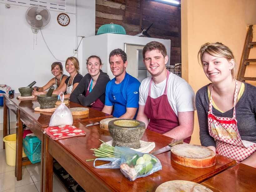 Siem Reap: Morning Cooking Class & Market Tour - Timing, comfort, and practical details