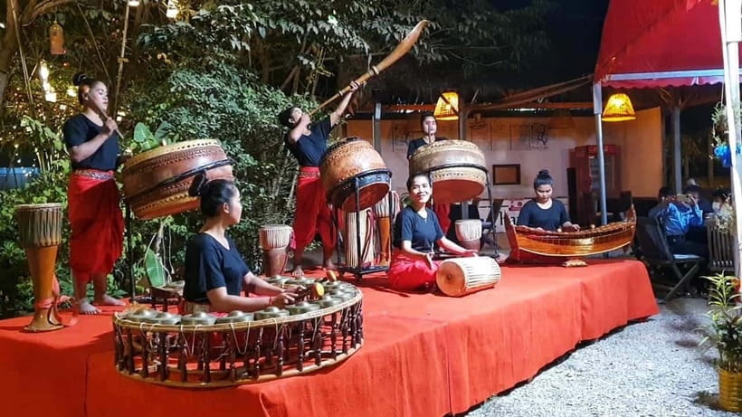 Siem Reap: Phare, the Cambodian Circus Show Tickets - The backstage tour adds meaning to the show