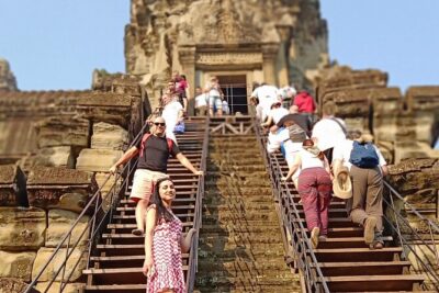 Siem Reap Private Day Tour: Angkor Wat Sunrise, Bayon & Ta Prohm