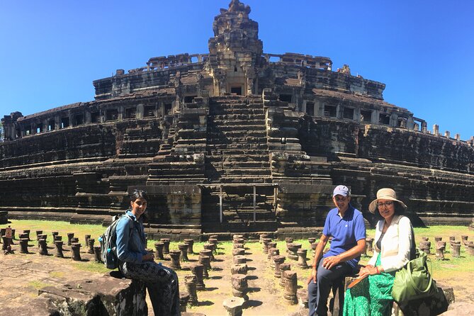Siem Reap Private Day Tour: Angkor Wat Sunrise, Bayon & Ta Prohm - Angkor Thom’s gates and a quick photo stop