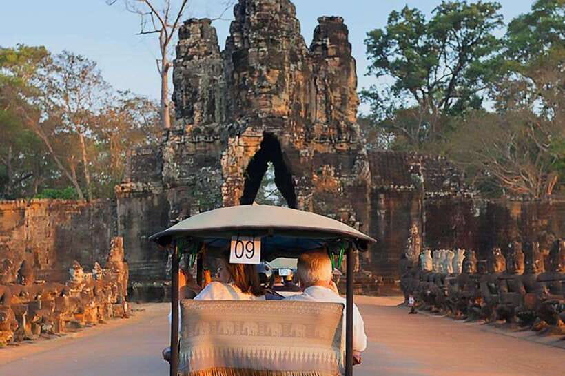 Siem Reap : Private Tuk-Tuk Tour of the Magnificent Temples. - Banteay Kdei provides a quieter final temple