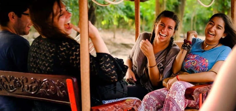 Siem Reap : Private Tuk-Tuk Tour of the Magnificent Temples. - Starting in Siem Reap and collecting your Angkor Pass