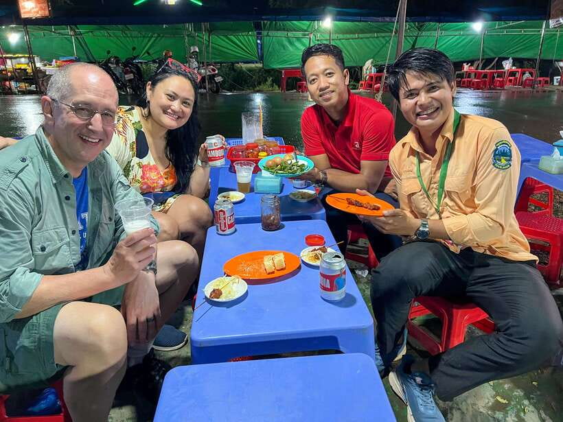 Siem Reap: Street Food Experience by Tuk-Tuk - Tuk-Tuk Travel Makes the Evening Feel Local