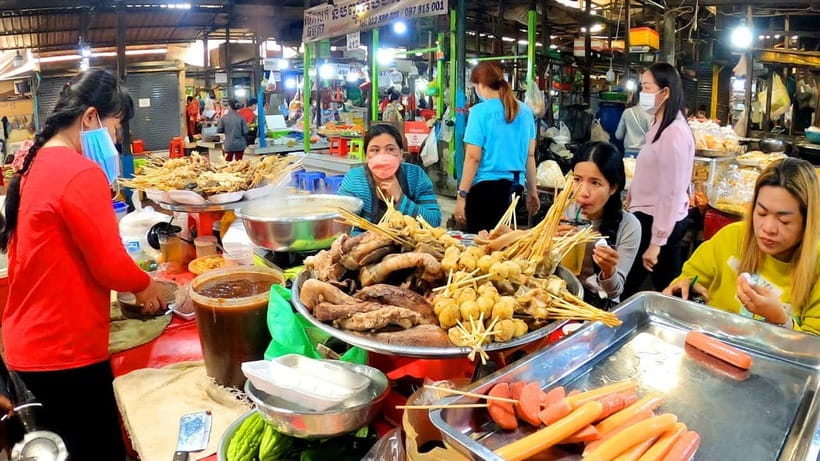 Siem Reap Street Foods Tour by Tuk Tuk with Personal Guide - What this Siem Reap food tour is really like