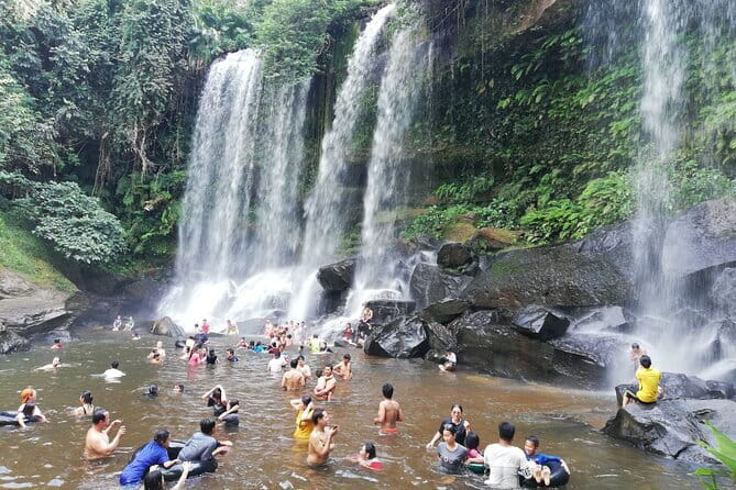 Siem Reap to Phnom Kulen: Waterfalls & 1000 Lingas Tour - Phnom Kulen National Park and the mountain’s sacred role