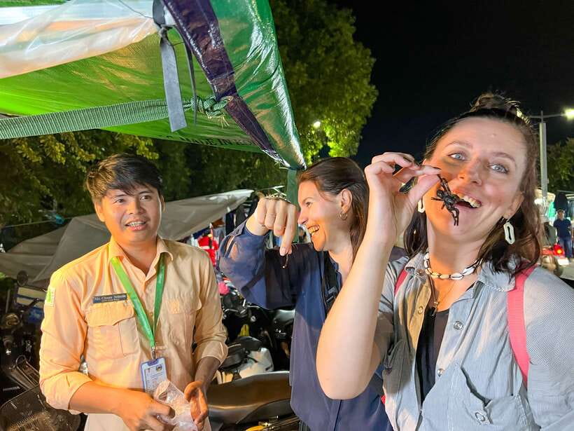 Siem Reap: Tonle Sap and Kampong Phluk Tour with Street Food - Why this Tonle Sap and street-food pairing works