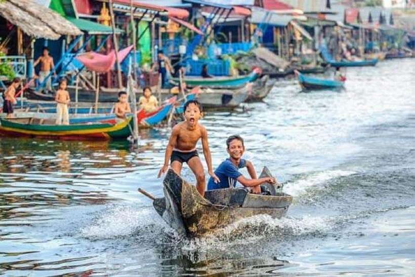 Siem Reap: Tonle Sap, Kampong Phluk & Floating Village Tour - The one-hour ride from Siem Reap