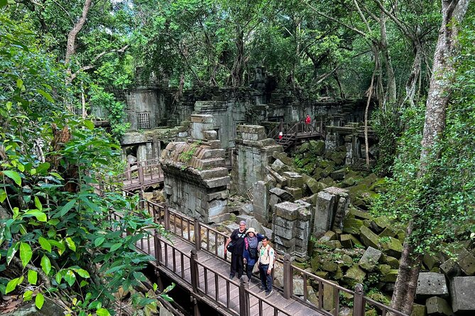 Siem Reap Tourist Attractions 2 Day Angkor Wat Shared Tour - Bayon, Baphuon, and Angkor Thom in one morning