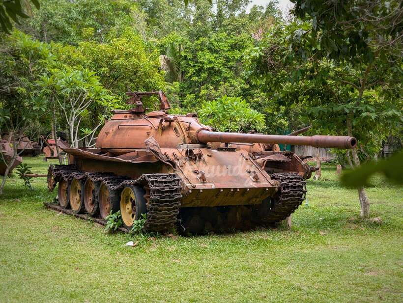 Siem Reap: War Museum included Ticket & Free Round trip - Meeting the difficult past with care