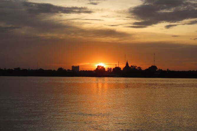 Silk Island at Twilight Cycle Encounter - Who will enjoy this ride most
