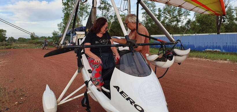 Sky Venture Microlight Siem Reap - Why the microlight differs from a helicopter