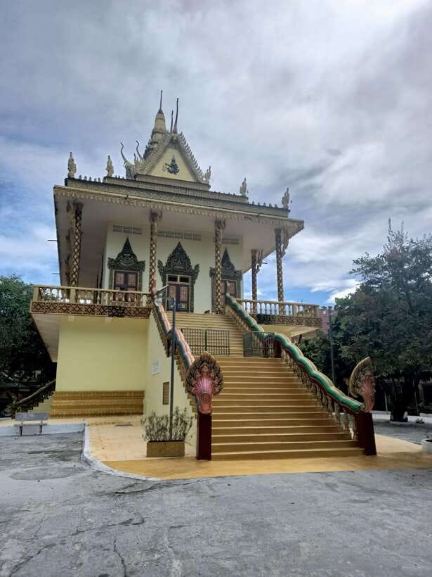 Small Group Sihanoukville Exploration from Cruise Port - Guide quality and timing matter most