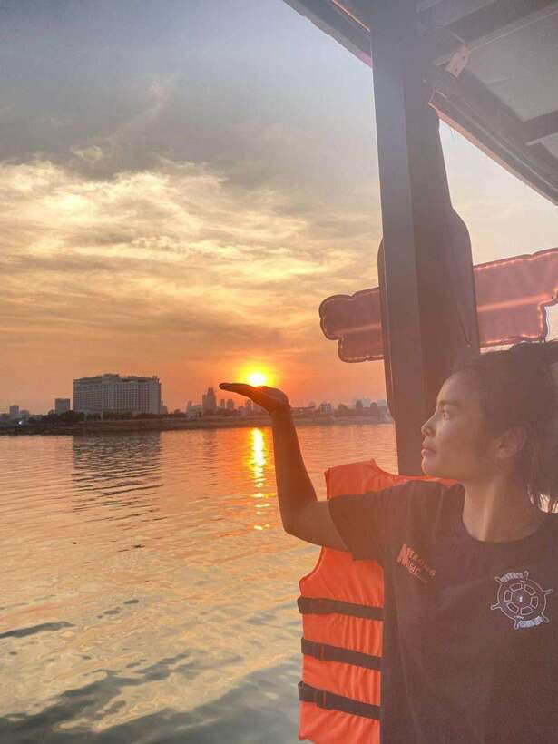 Sunset Cruise Unlimited BBQ Buffet, Cold Beers, Soft Drinks<em> – Key points to know before booking’ /></p>
<ul>
<li><strong>The 5 p.m. departure is the sweet spot:</strong> You can see Phnom Penh in daylight, watch the sunset, and stay on the river as city lights appear.</li>
<li><strong>Three packages give you control:</strong> Choose cruise only, unlimited beer and soft drinks, or the Gold package with unlimited BBQ, drinks, and fresh fruit.</li>
<li><strong>The tuk-tuk pickup covers hotels within 4 kilometers of the dock:</strong> Pickup is scheduled between 4:15 and 4:30 p.m.</li>
<li><strong>The river views mix city and everyday life:</strong> Expect the Royal Palace area, stilted homes, fishing boats, and working river traffic rather than pristine scenery.</li>
<li><strong>The crew gets high marks for friendly service:</strong> Hannah and Bamboo are specifically praised for keeping drinks topped up and helping create a social atmosphere.</li>
<li><strong>Plan your own ride home:</strong> Hotel pickup is included, but hotel drop-off is not. A return tuk-tuk should be arranged clearly and independently.</li>
</ul>
<h2 id="why-this-short-cruise-works-so-well-at-sunset">Why this short cruise works so well at sunset</h2>
<p><img width="820" height="537" decoding="async" src=
