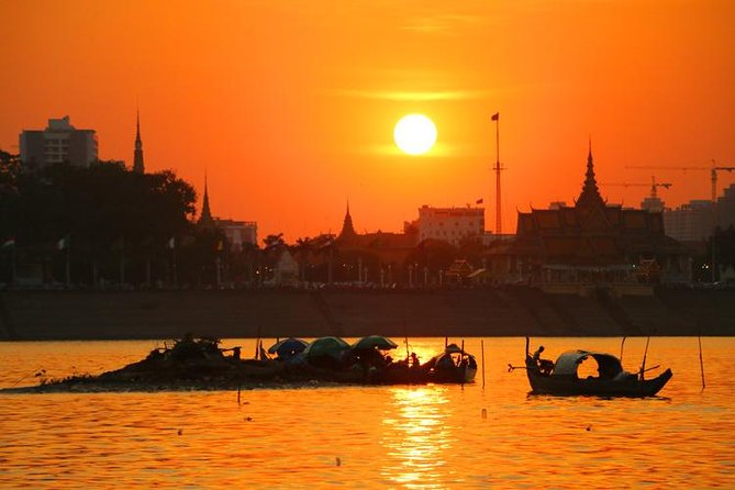 Sunset Cruise with unlimited beer & soft drinks -English speaking guide on board - Is $16.99 good value?