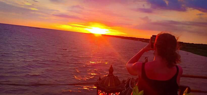 Sunset Dinner Tour: Tonle Sap Lake Floating Village - Should you book the Tonle Sap sunset dinner tour?