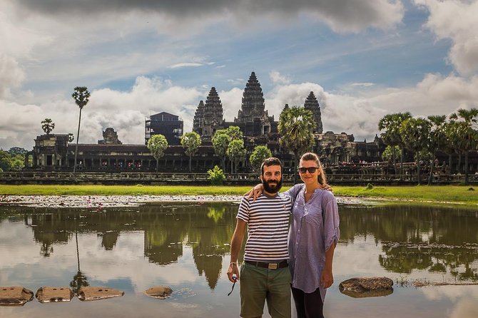 Sunset or sunrise bicycle tour around Angkor Wat and nearby temples - Banteay Kdei and a quieter kind of ruin