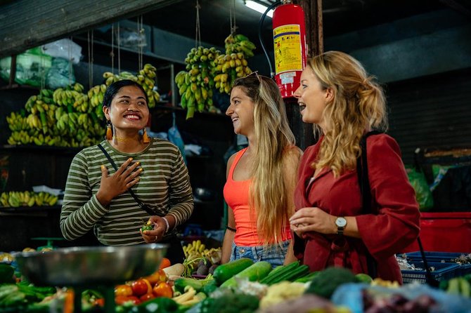 The 10 Tastings of Siem Reap With Locals: Private Street Food Tour - The guide can make or break the evening