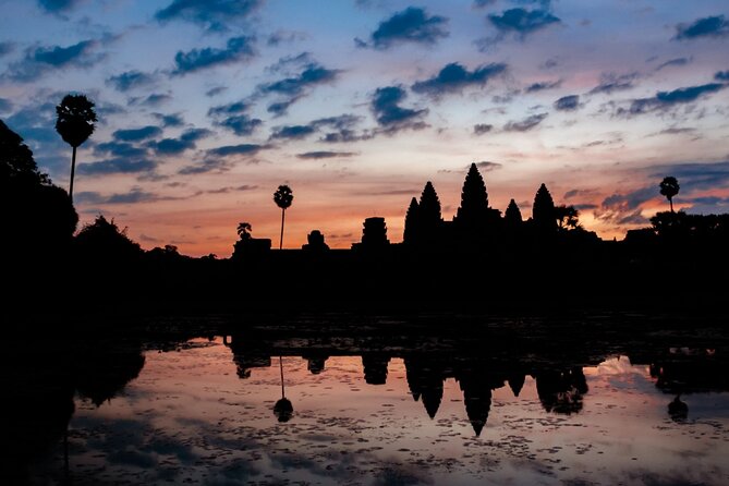 The Angkor Temples from Sunrise by Tuk Tuk - Why the 5:00 a.m. start is worth it