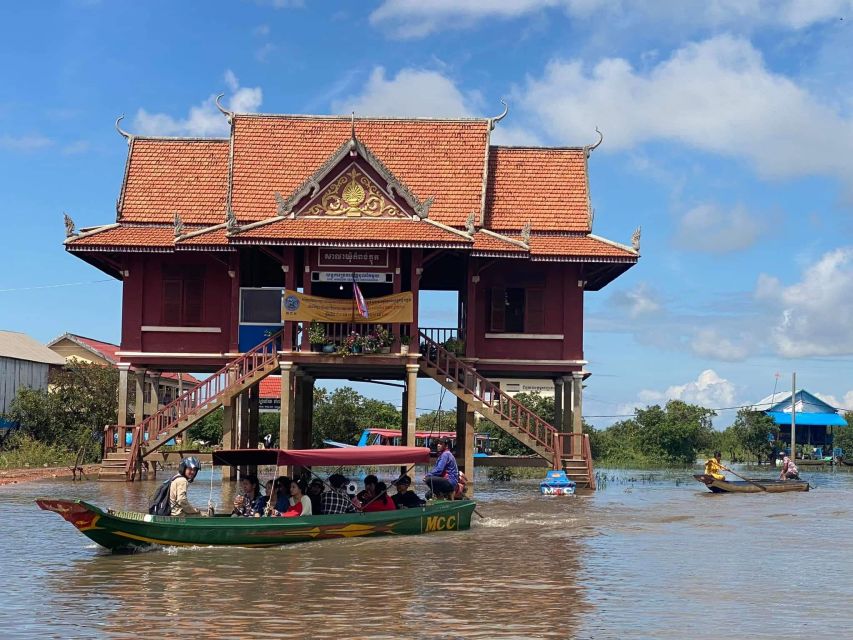 Tonle sap, Kompong Phluk (Floating village) - The pagoda and local community life